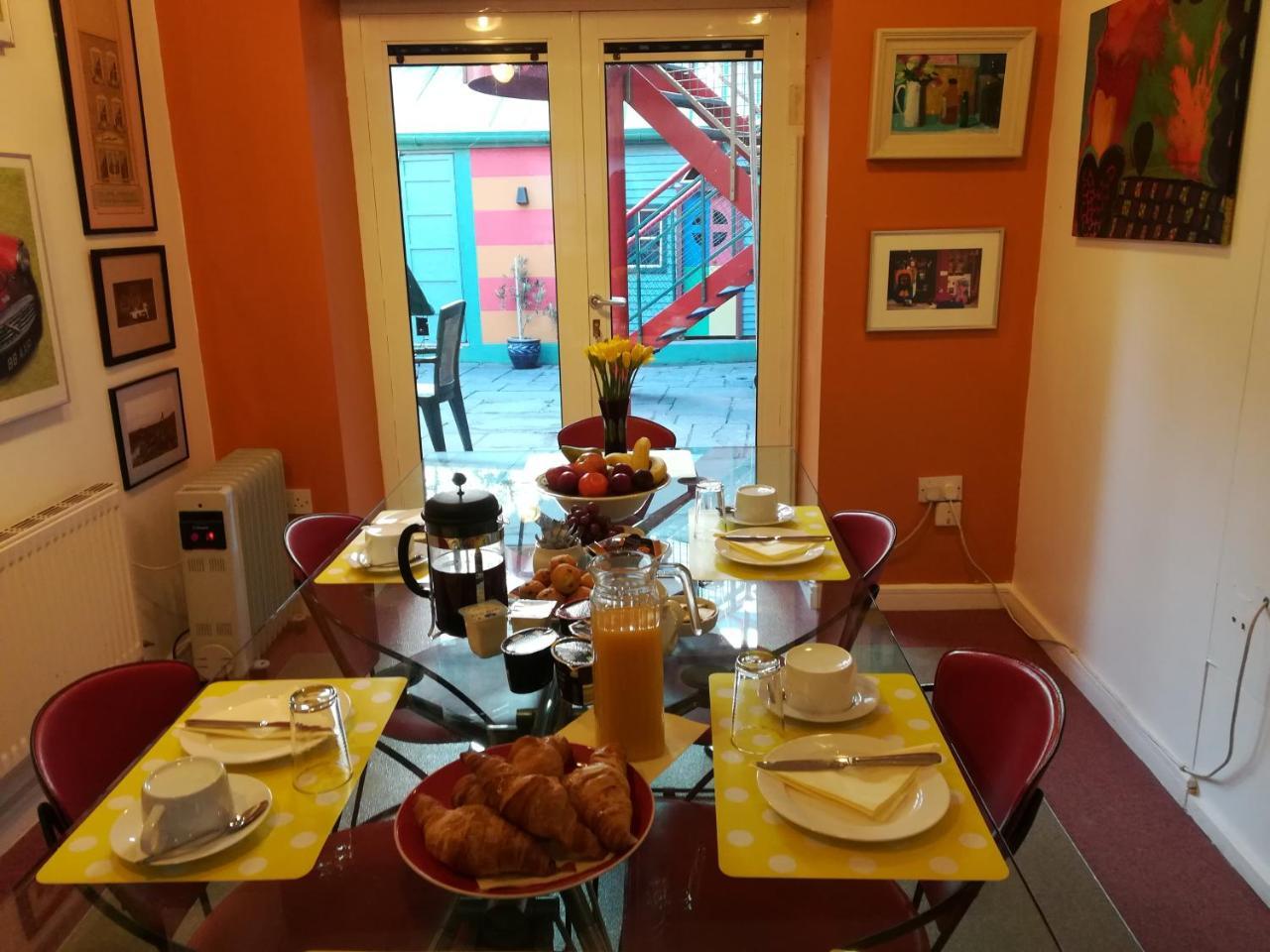 The Dyehouse Bed & Breakfast Уотърфорд Екстериор снимка